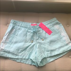 NWT Lilly Pulitzer sky blue shorts size medium